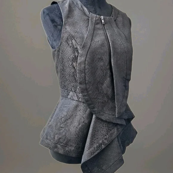 Womens W118 Walter Baker Peplum Top-Size Small - Picture 3 of 17